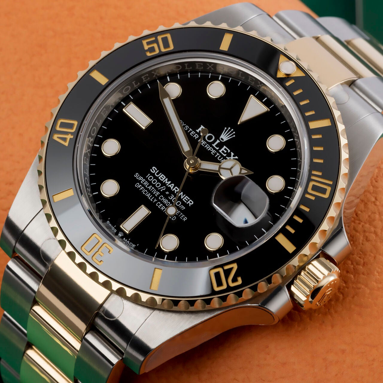 Rolex Submariner Negro y Dorado | Edición Limitada™